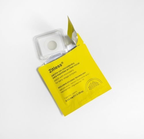 Miniature Microneedle Patch For Early Acne